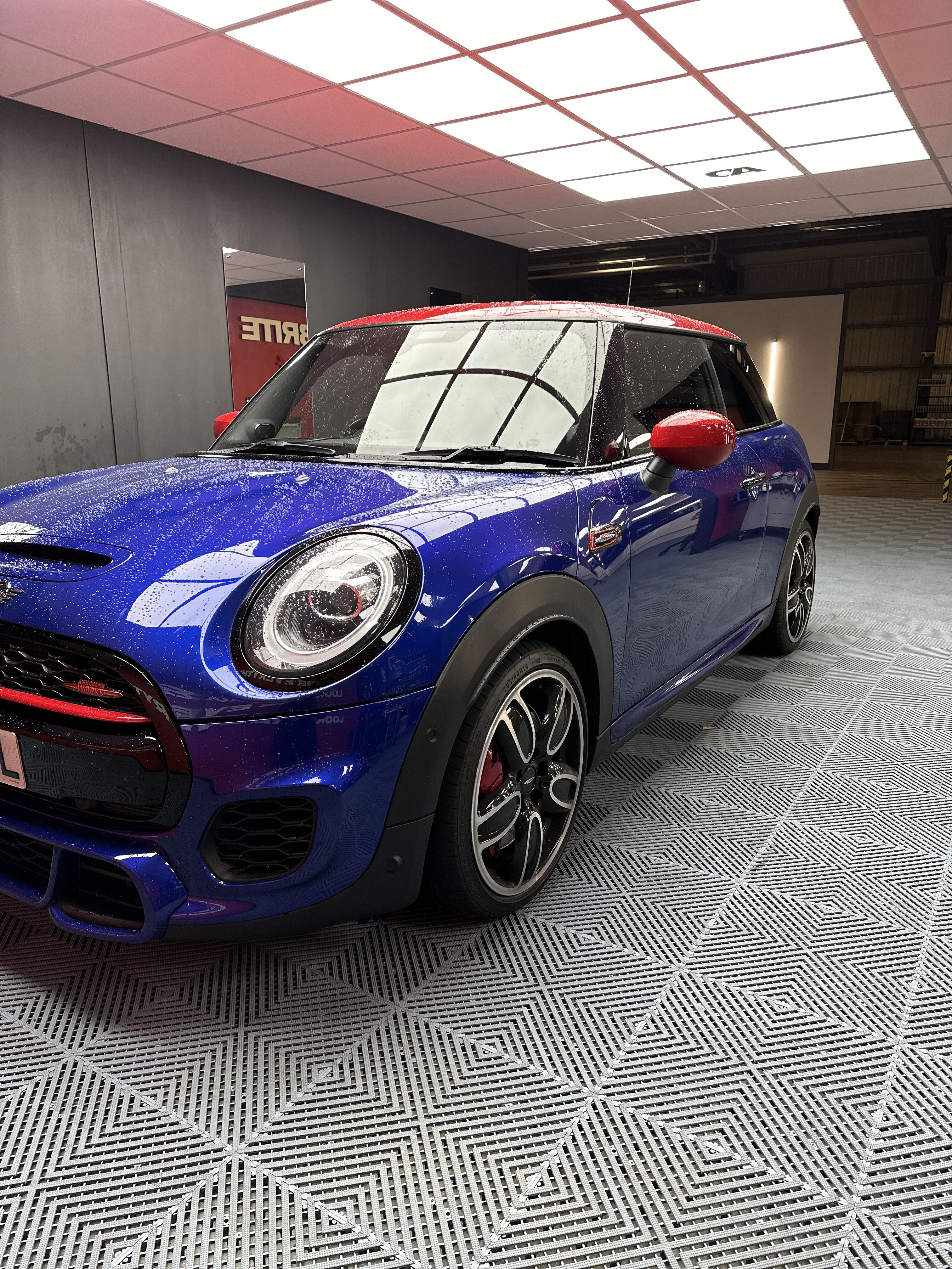 Window Tinting service in Stoke-on-Trent by Wizz's Wraps