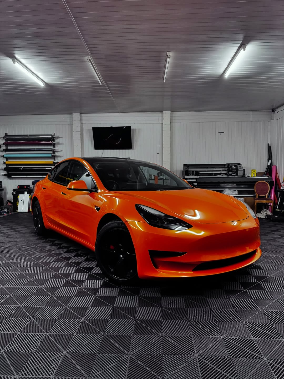 Orange Full Wrap Tesla - Car Wrapping